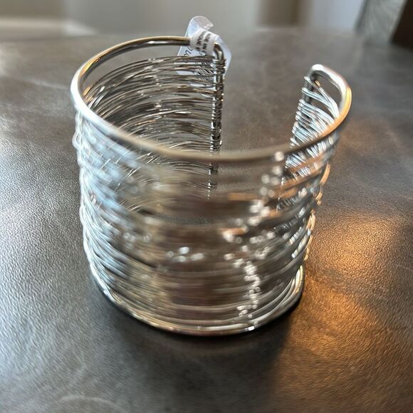 🆕 Free People Tunnel Cuff Silver Wire Bracelet - Picture 1 of 7